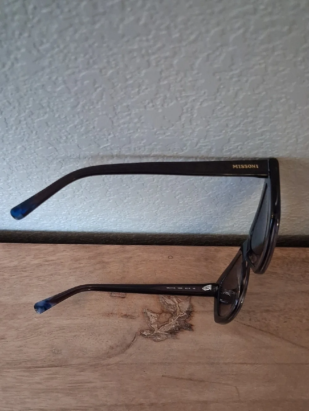 Missoni Tortoiseshell Sunglasses With A Leather Case